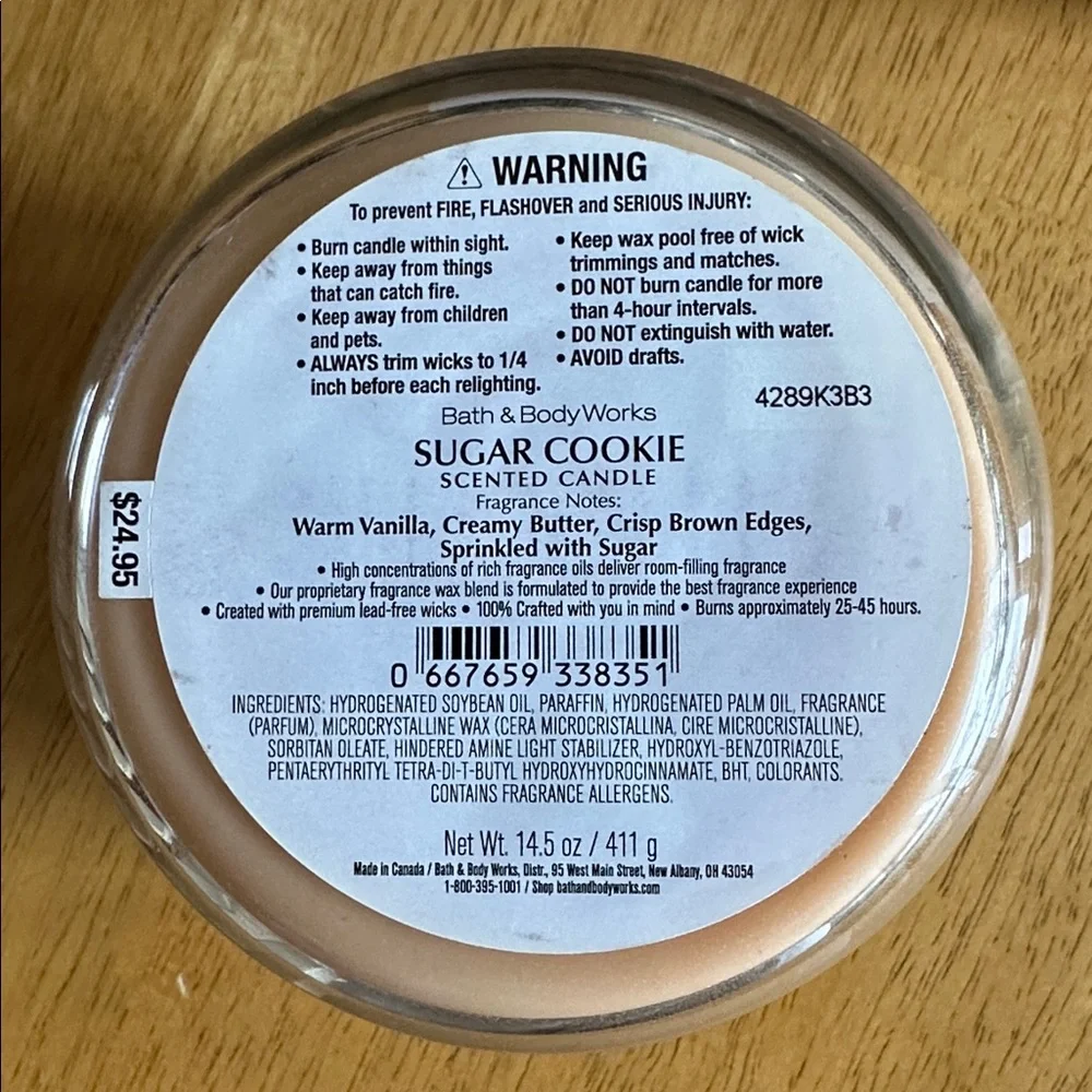 Bath & Bodyworks 3 Wick Candle Sugar Cookie New NWT - Picture 4 of 4